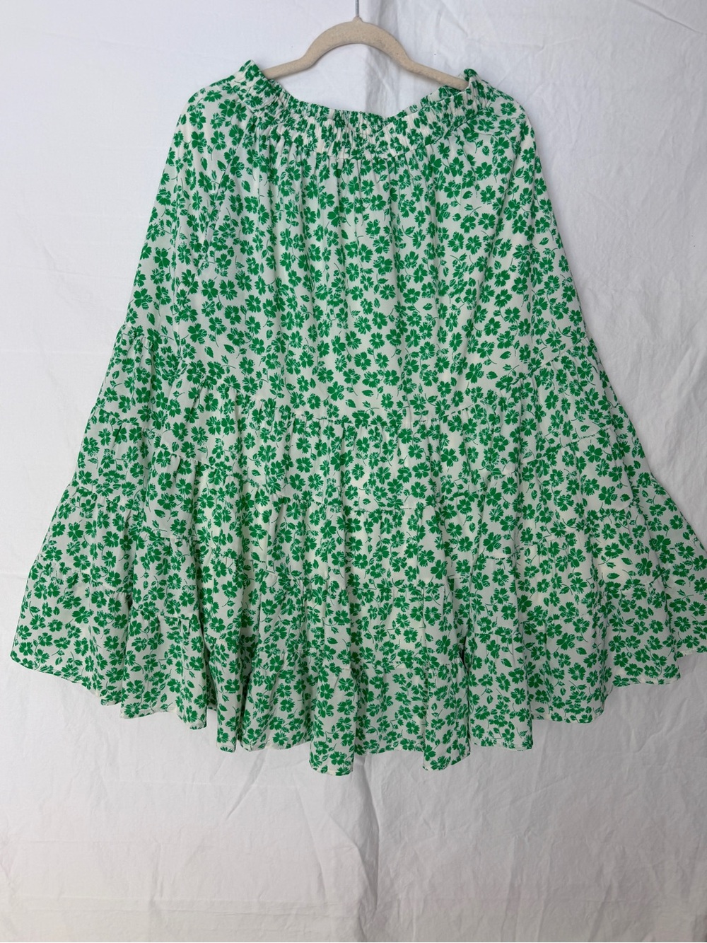 Women's Green Floral Tiered Skirt LIKE NEW SIZE L